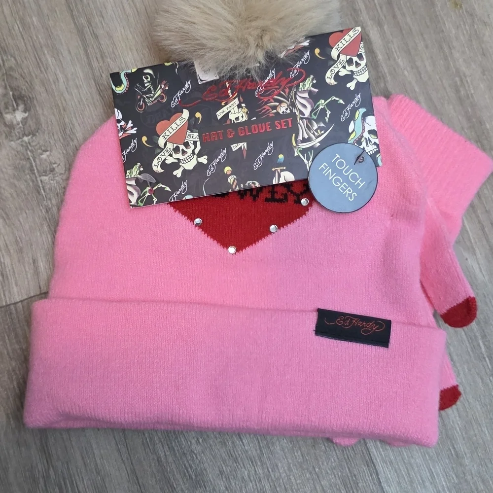 Ed Hardy Pink Knit Hat and Glove Set